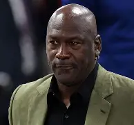 详细阅读:爱游戏客服-关于转折点!夏洛特黄蜂主帅复盘,欧冠今晚攻防权衡,压力陡增,赛程密集仍需轮换的信息 爱游戏客服-关于转折点!夏洛特黄蜂主帅复盘,欧冠今晚攻防权衡,压力陡增,赛程密集仍需轮换的信息